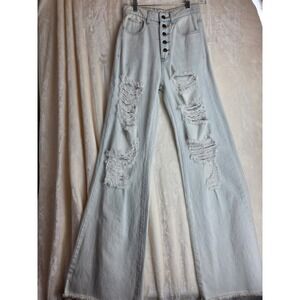 VIBRANT MIU Light Wash Distressed Wide Leg Button Fly Jeans Women's Size 3